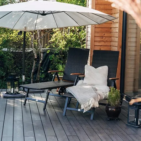 X Kowloon Westerholz